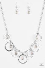 Load image into Gallery viewer, Rochester Refinement - Silver