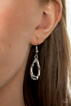 Load image into Gallery viewer, Game OVAL & Homestead Heirloom - Silver