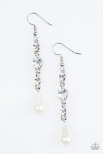 Load image into Gallery viewer, Social Climber - White
