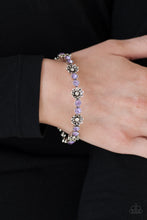 Load image into Gallery viewer, Daffodil Diva - Purple
