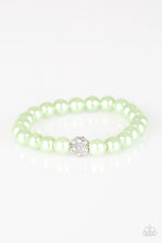 Load image into Gallery viewer, Im Here For The Bride - Green
