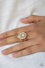 Load image into Gallery viewer, Hollywood Heirloom - Gold
